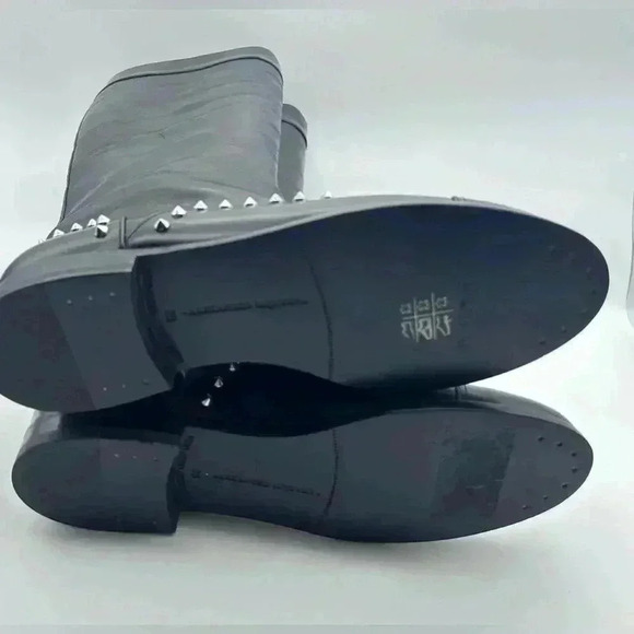 ALEXANDER McQUEEN Black Leather Metal Stud Detail Round-Toe Knee Boots 38 New* - Picture 10 of 16